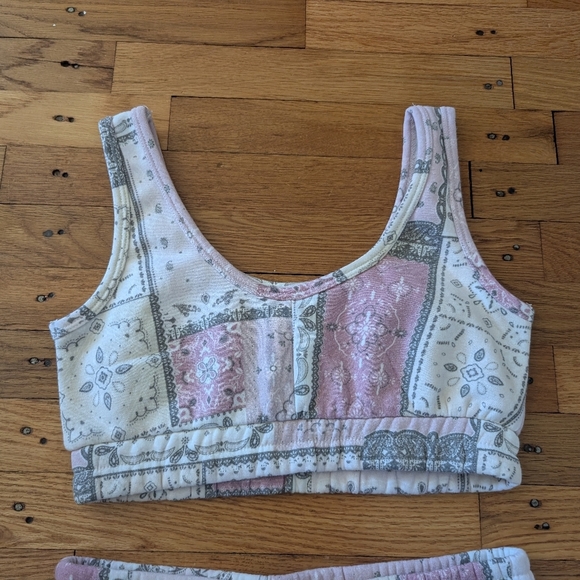 Forever 21 Patchwork 2 Piece Lounge Set - Picture 7 of 9